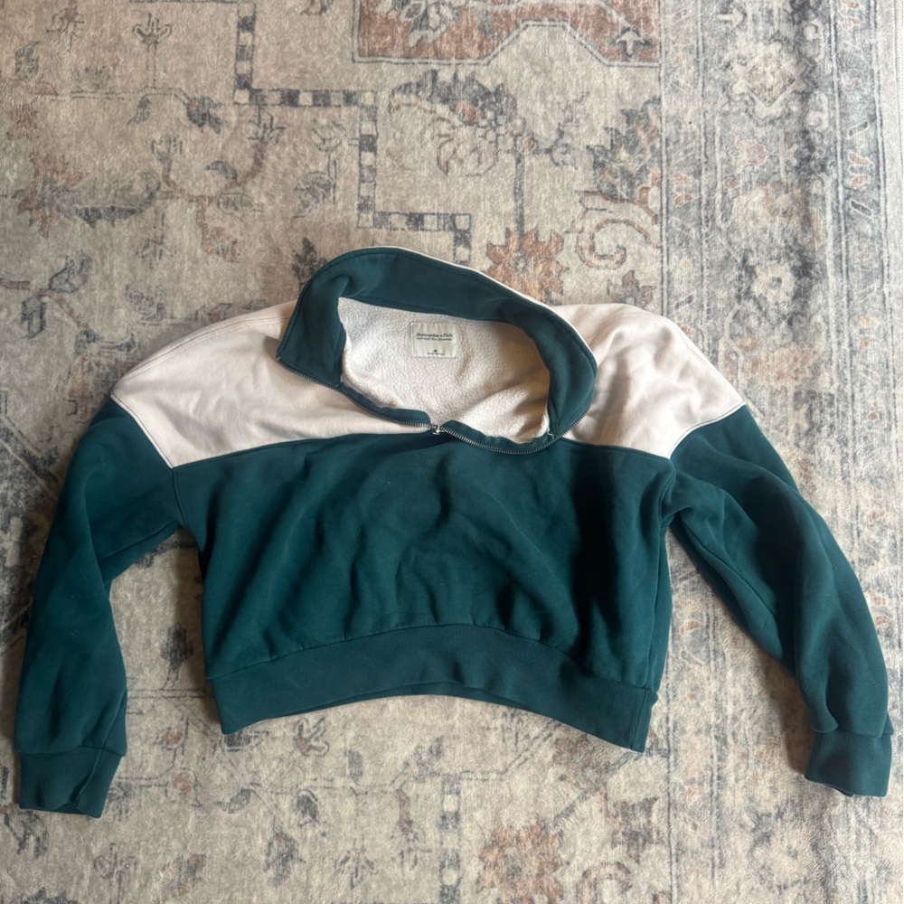 Abercrombie & Fitch Sunday Quarter Zip